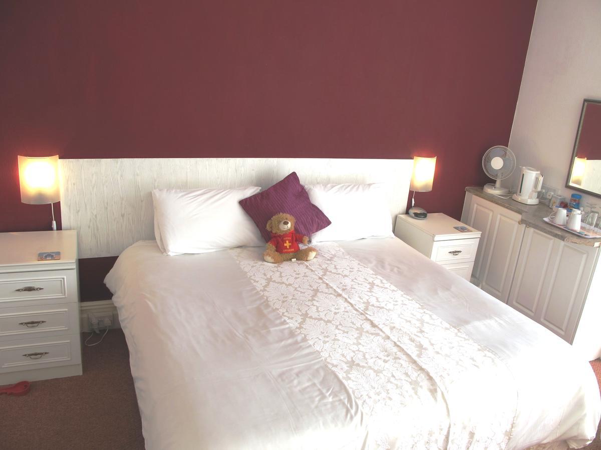 Anglesey House Bed and Breakfast Llandudno Buitenkant foto