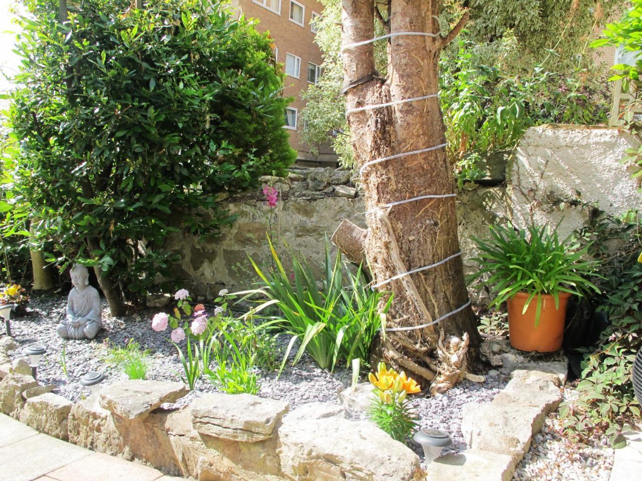 Anglesey House Bed and Breakfast Llandudno Buitenkant foto